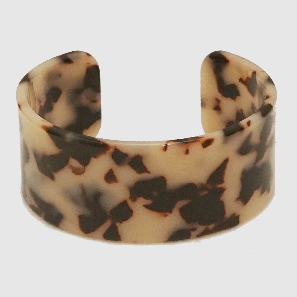 ✅NEW ARRIVAL➡️Acetate Tortoise Cuff